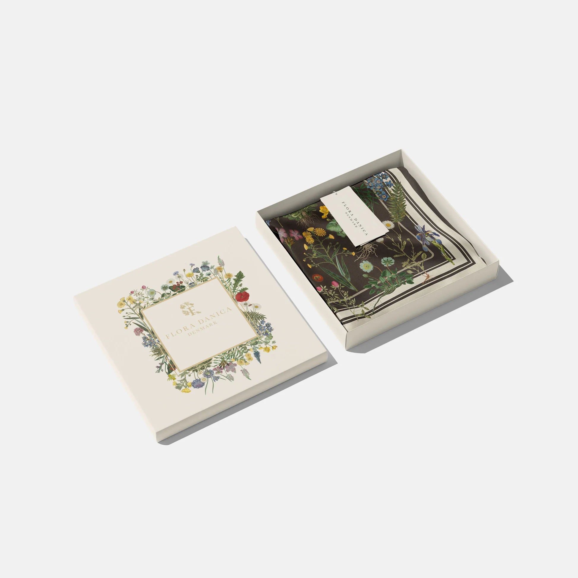 FLORA DANICA BROWN FLOWER FIELD SCARF PRINT - 4