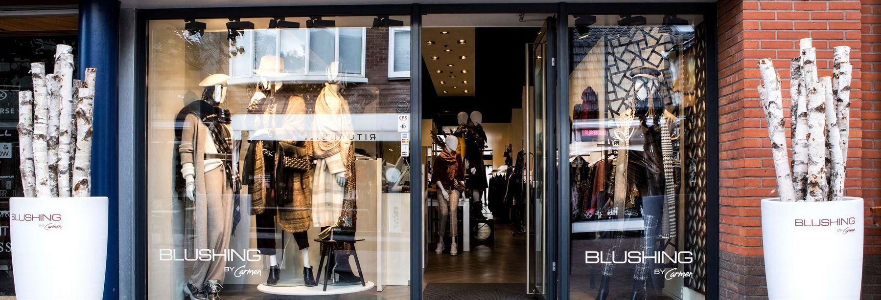 Blushing by Carmen winkel in Noordwijk