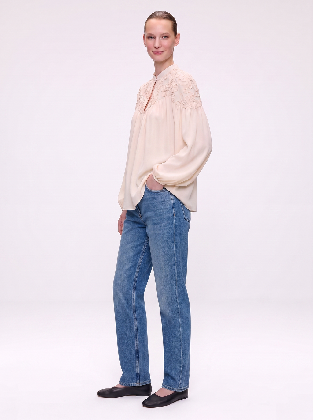 Blouse Fob