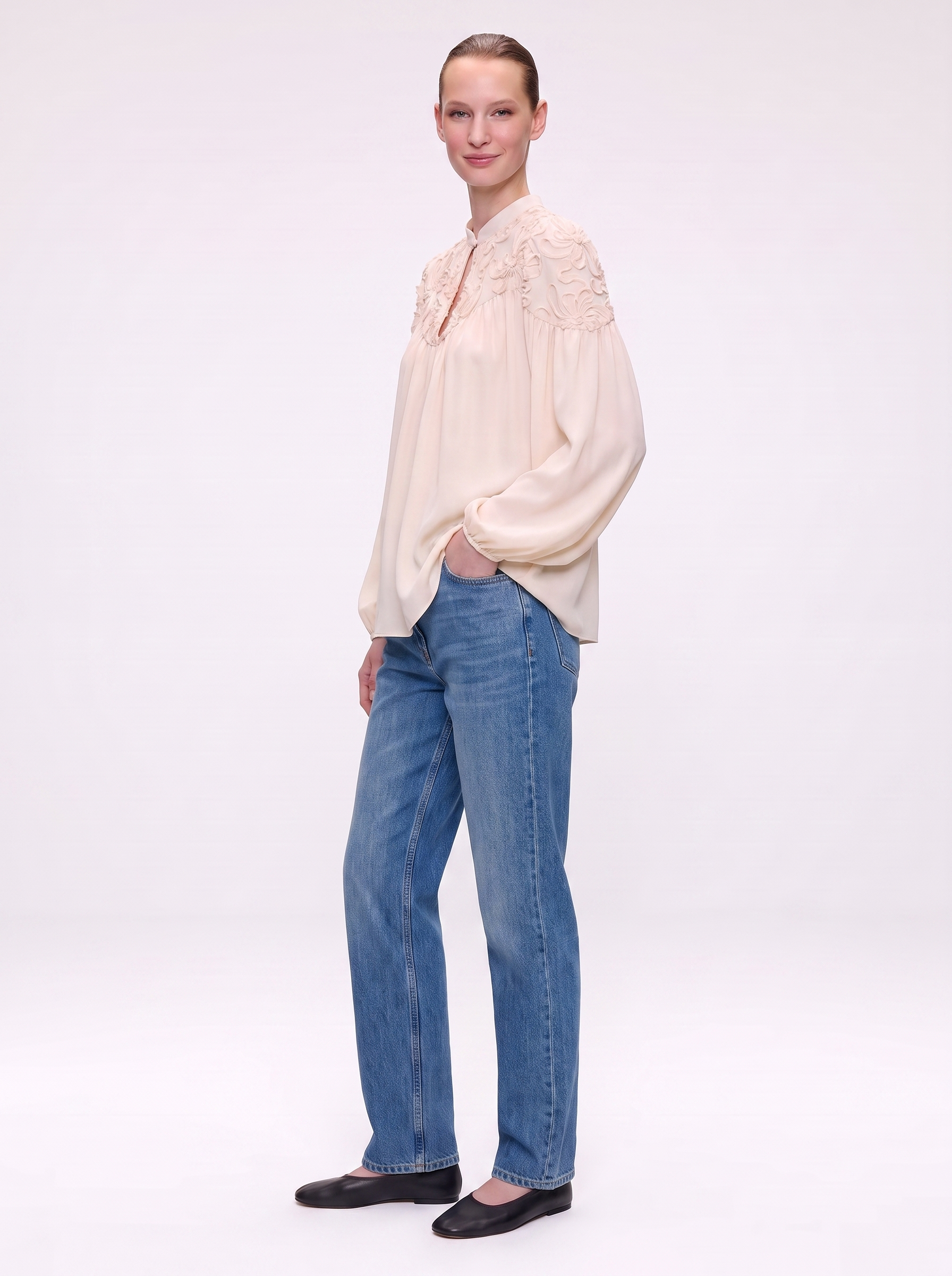 Blouse Fob