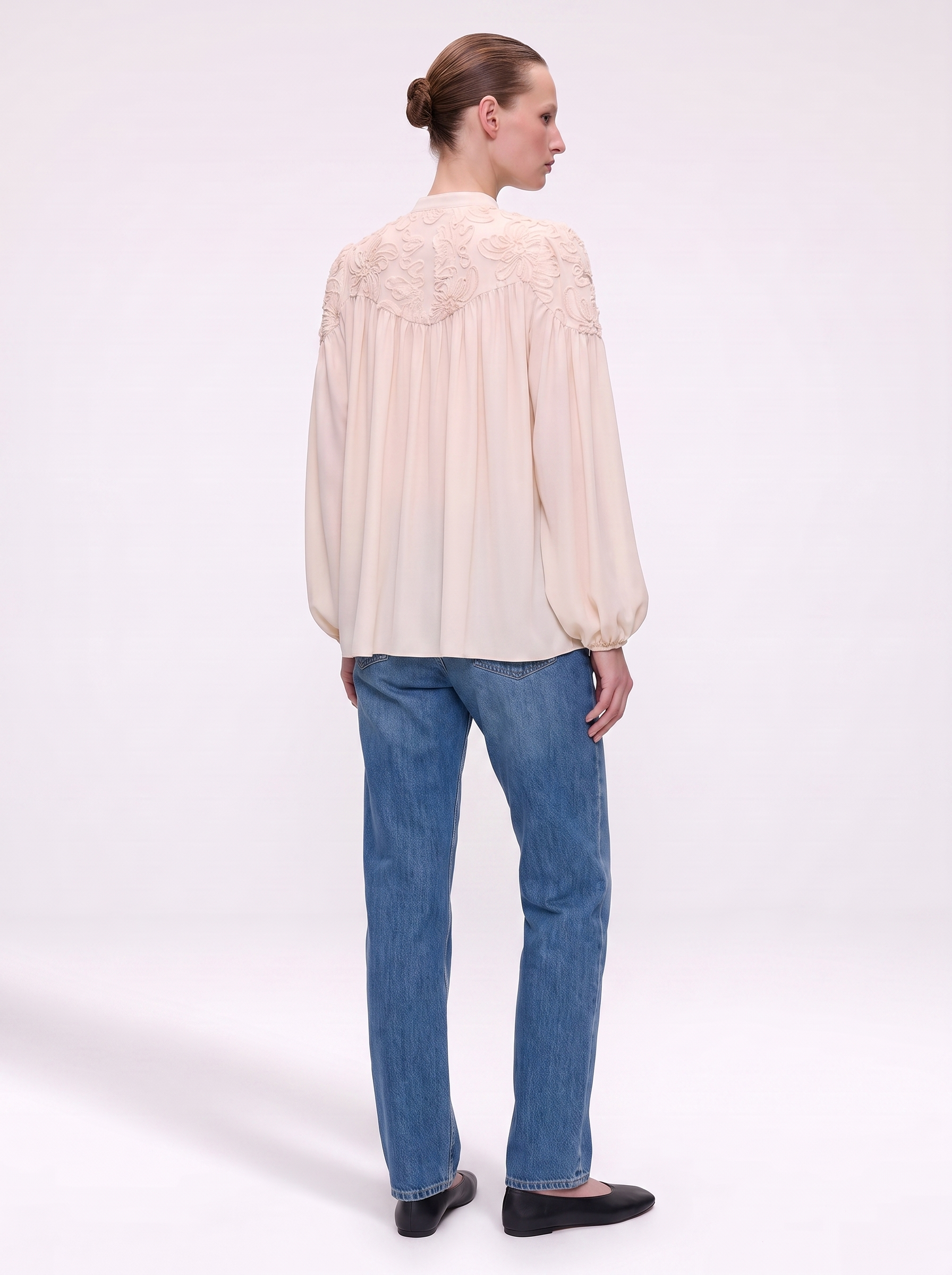 Blouse Fob
